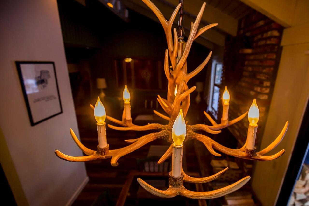 فيلا The Mammoth House ماموث لاكيس المظهر الخارجي الصورة